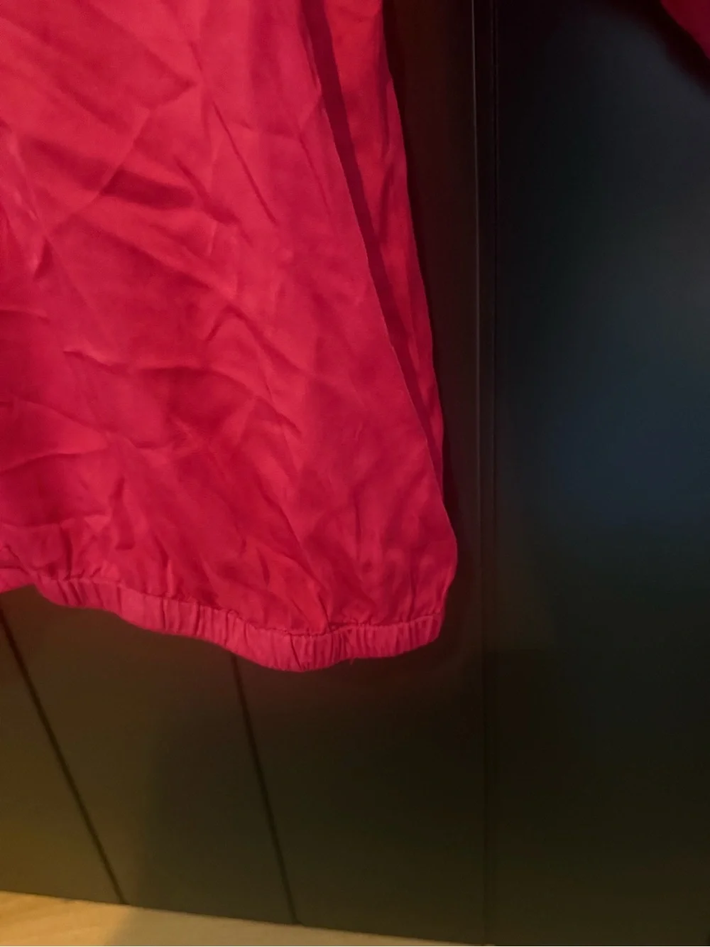 🌷 NEW Evereve Cloth & Stone Luxe Satin Banded Blouse Berryfizz Pink - Picture 7 of 13